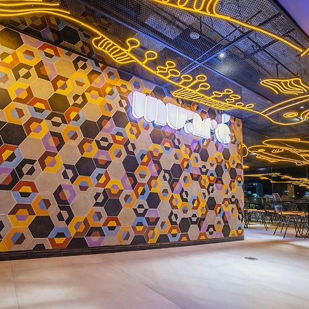 Hotel V1501 باستو المظهر الخارجي الصورة The interior of the restaurant