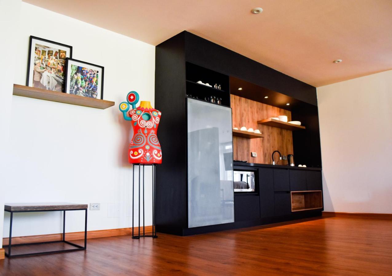 Hotel V1501 باستو المظهر الخارجي الصورة A kitchen in a typical apartment