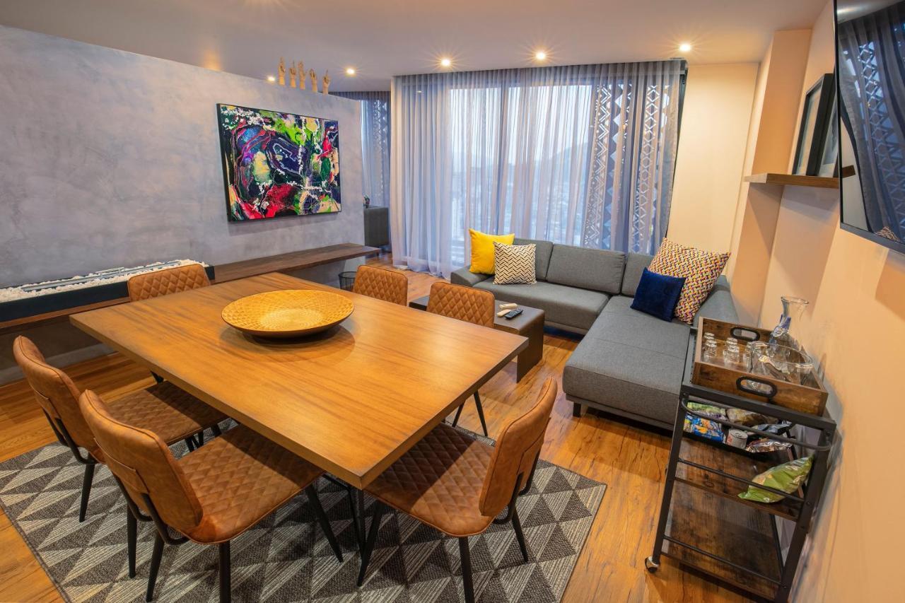 Hotel V1501 باستو المظهر الخارجي الصورة A living room in a condominium